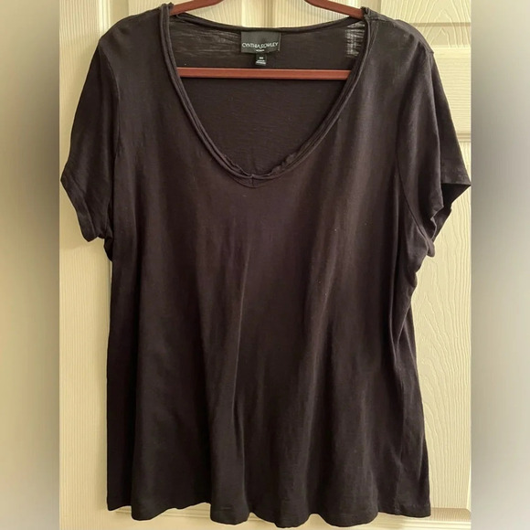 CYNTHIA ROWLEY~ ~BLACK TEE~3X - Picture 1 of 5